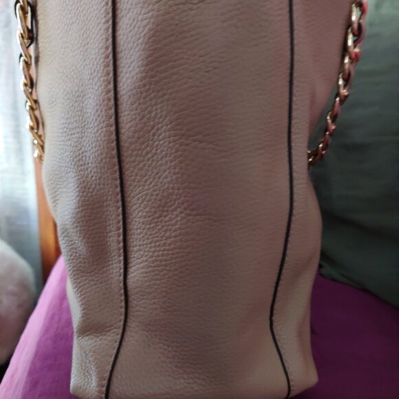 Michael Kors  Harper Tote - Picture 5 of 14